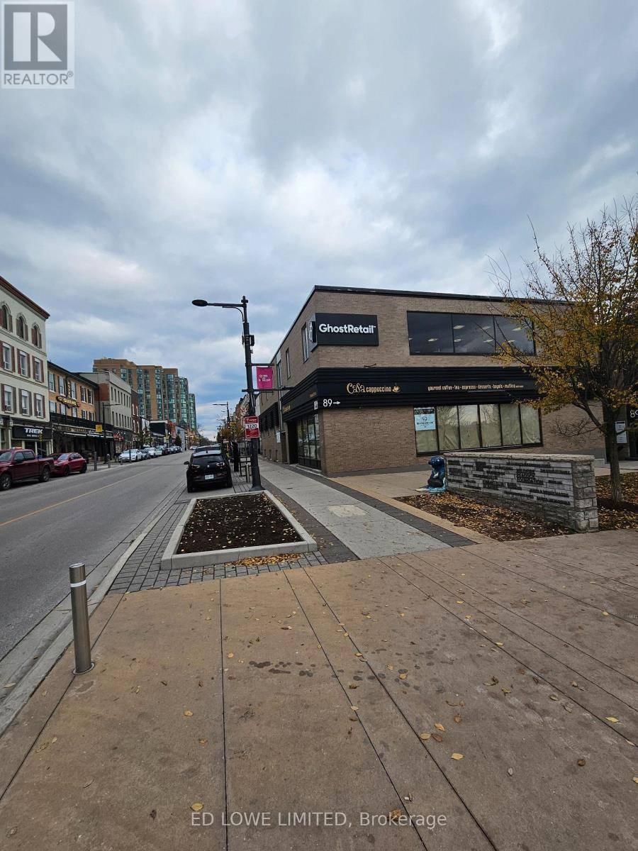 Barrie (lakeshore), ON L4M1A6,91 Dunlop ST East #200