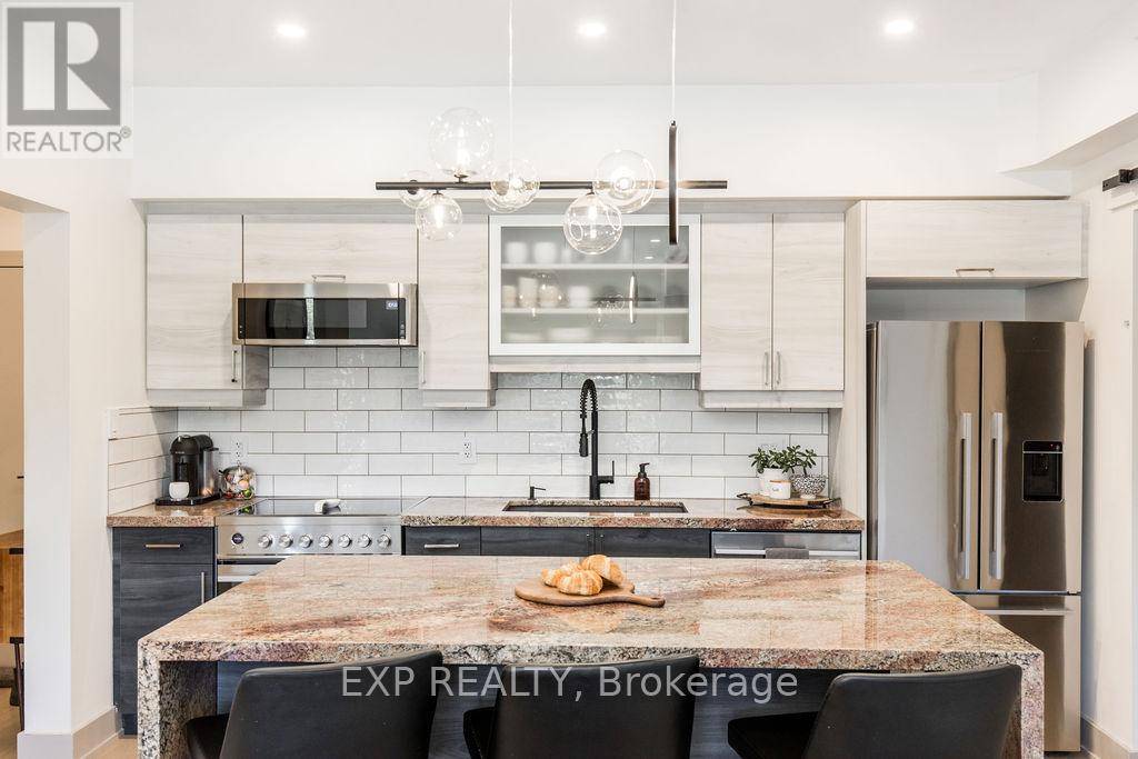 Barrie (innis-shore), ON L9J0J8,5 Chef LN #110