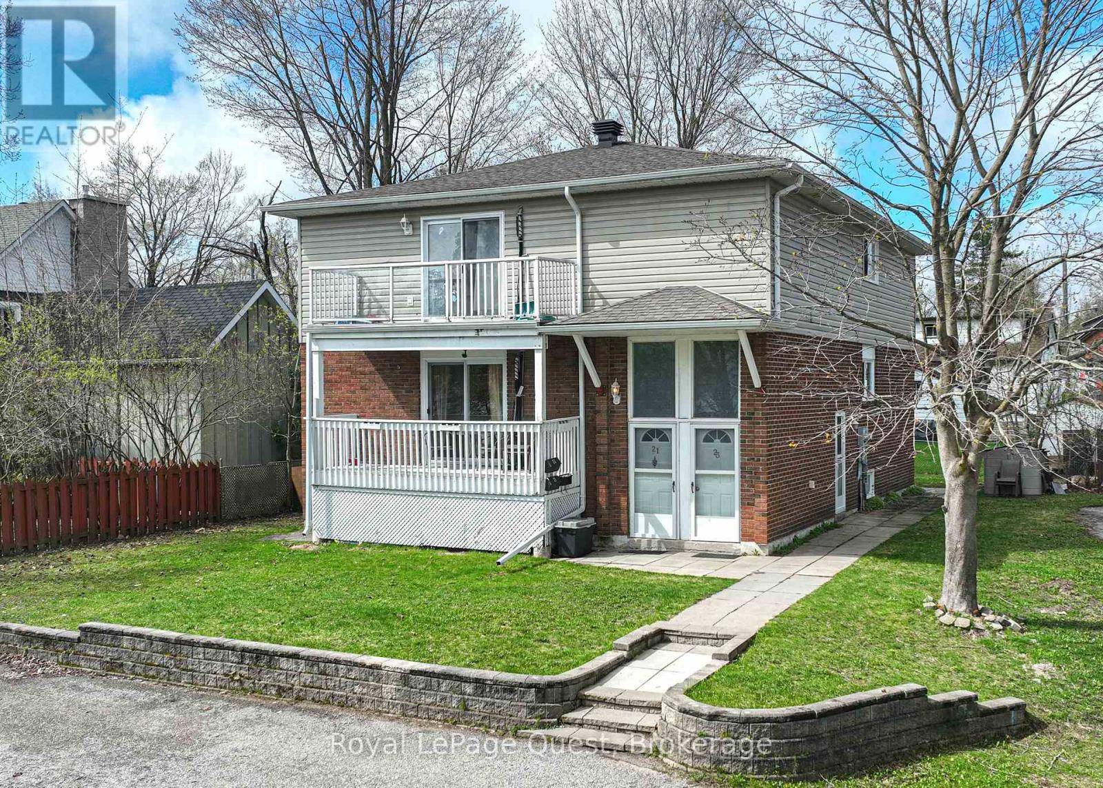 Orillia, ON L3V6S3,21 KING'S COURT
