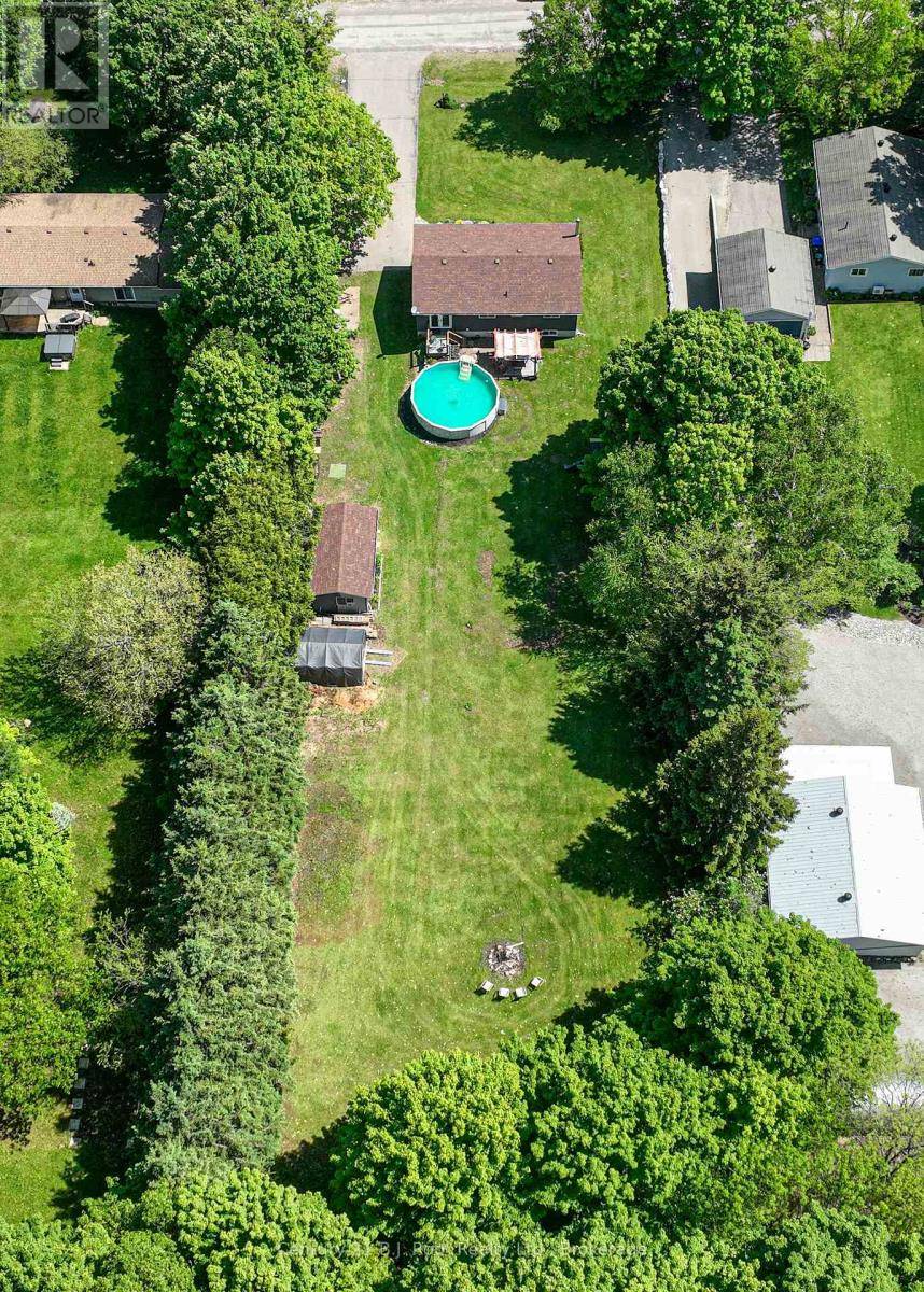 Oro-medonte, ON L0K1E0,10 CONDER DRIVE