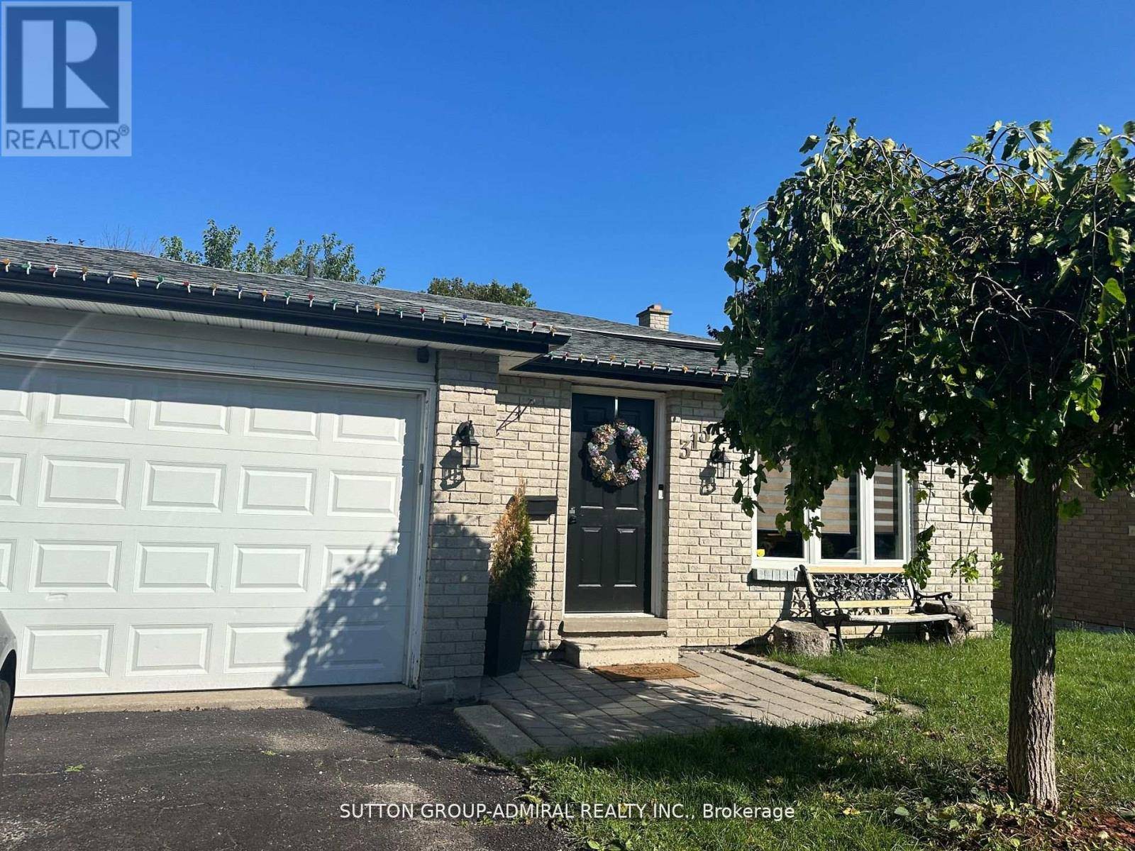 Barrie (grove East), ON L4M5P6,315 NELSON STREET