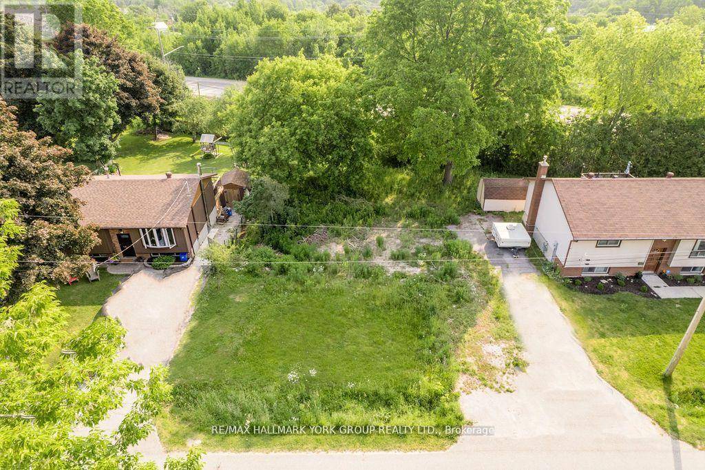 Orillia, ON L3V4A9,10 FIRST STREET