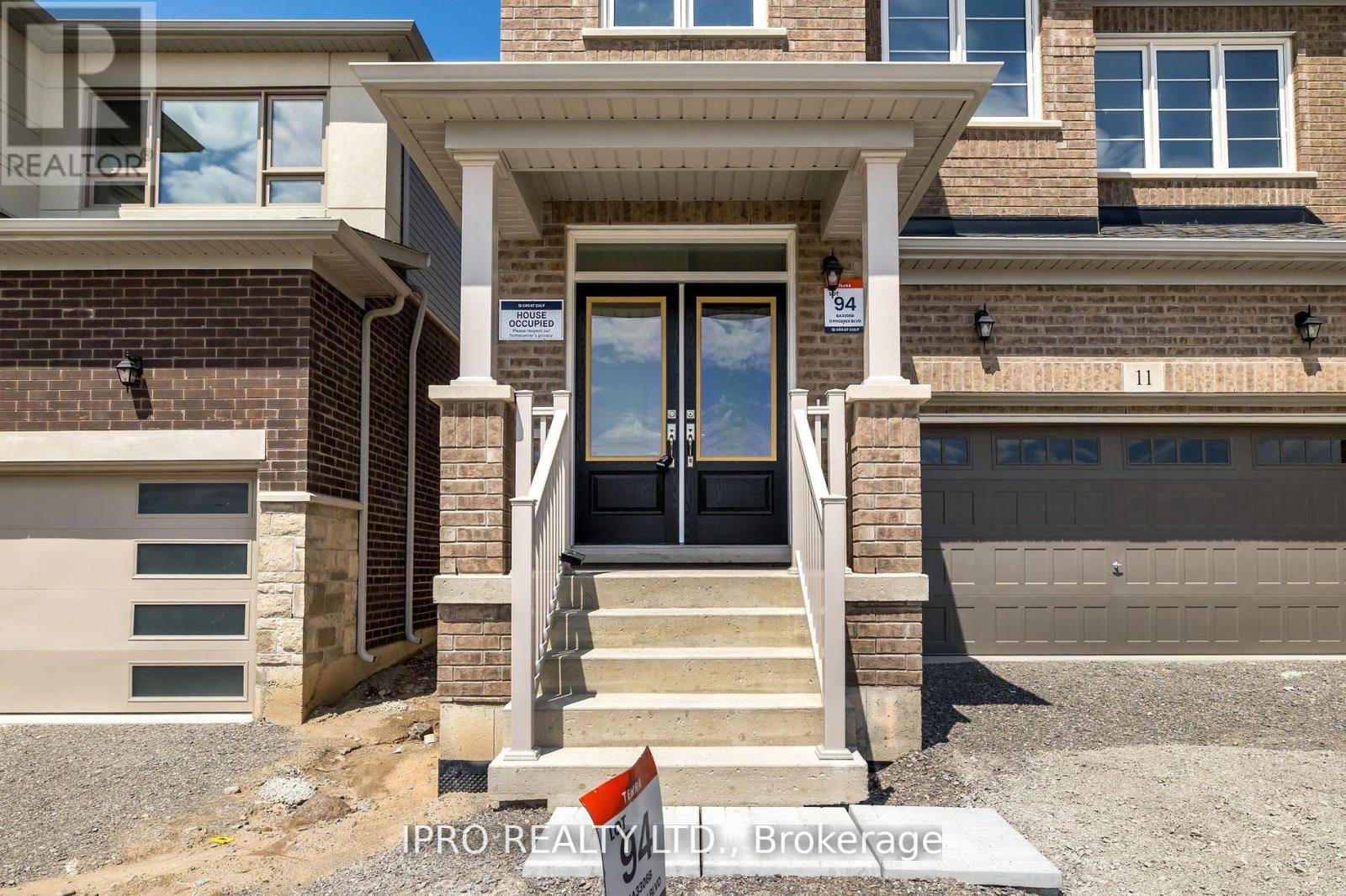 Barrie, ON L9S2Z4,11 PHOENIX BOULEVARD