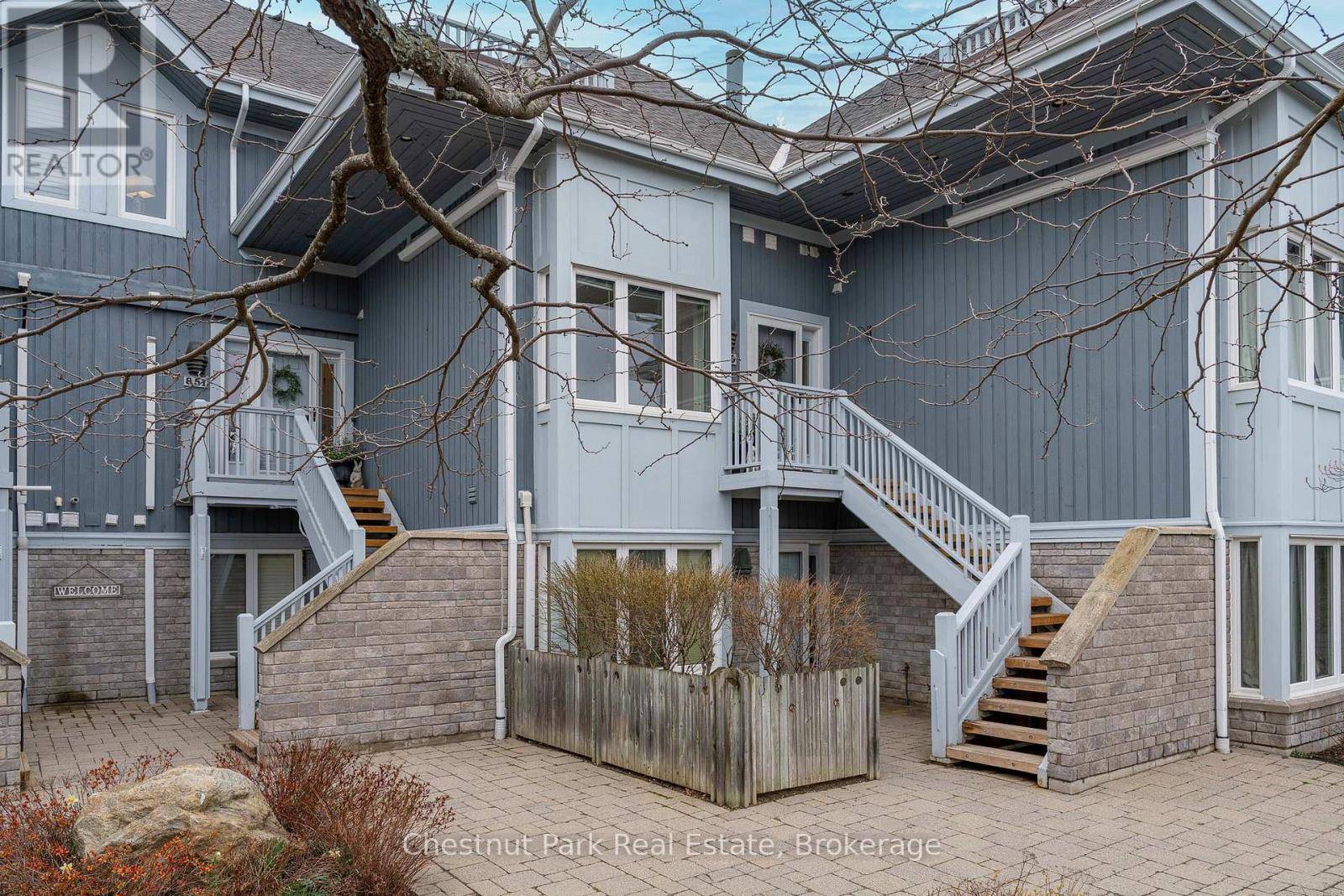 Collingwood, ON L9Y5C7,849-851 SUNCREST CIRCLE