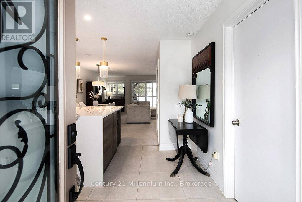 Collingwood, ON L9Y5B4,493 OXBOW CRESCENT