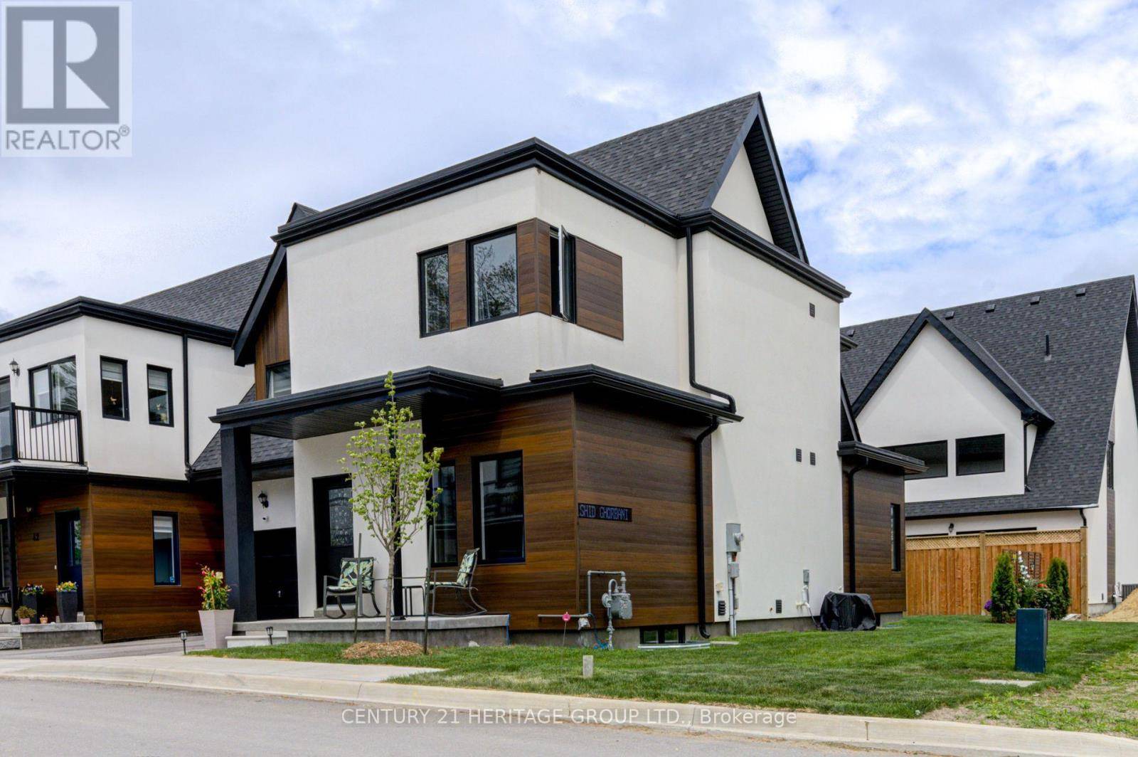 Orillia, ON L3V8M3,44 RUBY CRESCENT