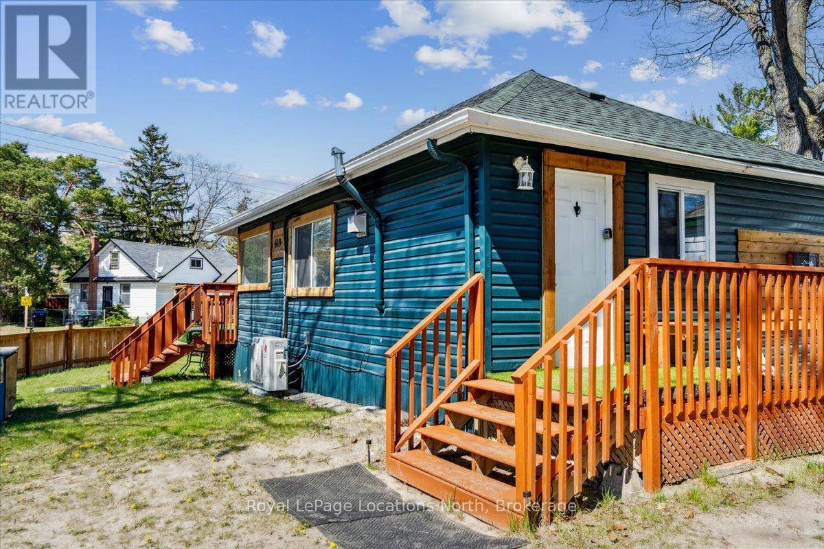 Wasaga Beach, ON L9Z2J8,419 MOSLEY STREET