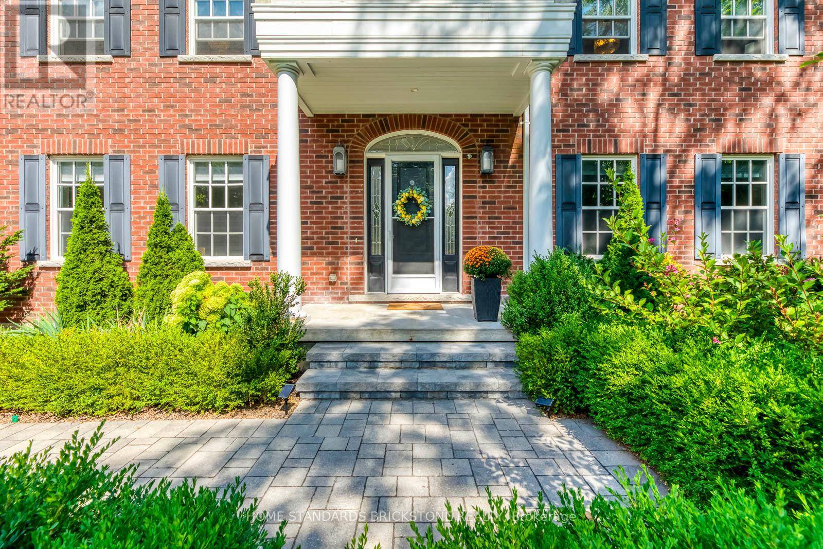 Barrie (south Shore), ON L4N7S9,215 DOCK ROAD