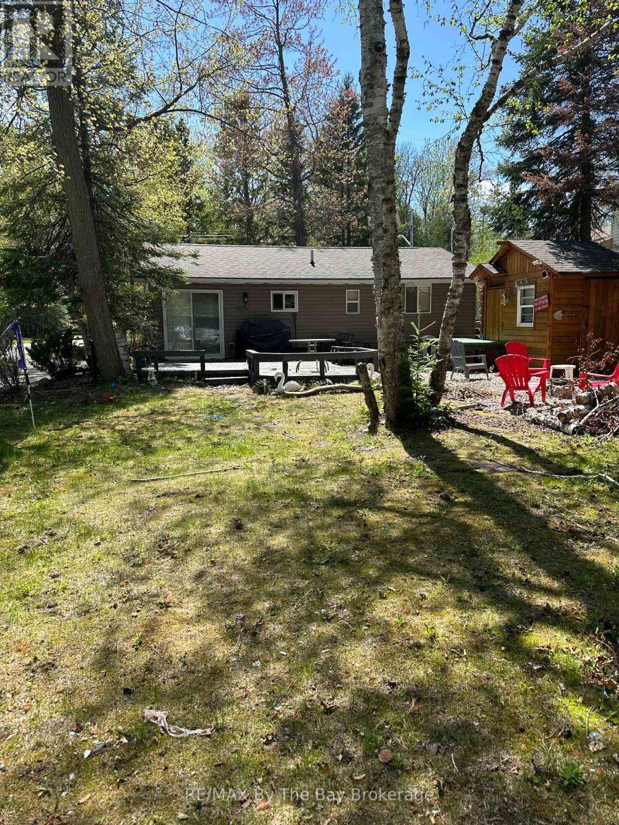 Wasaga Beach, ON L9Z2B6,37 37TH STREET N