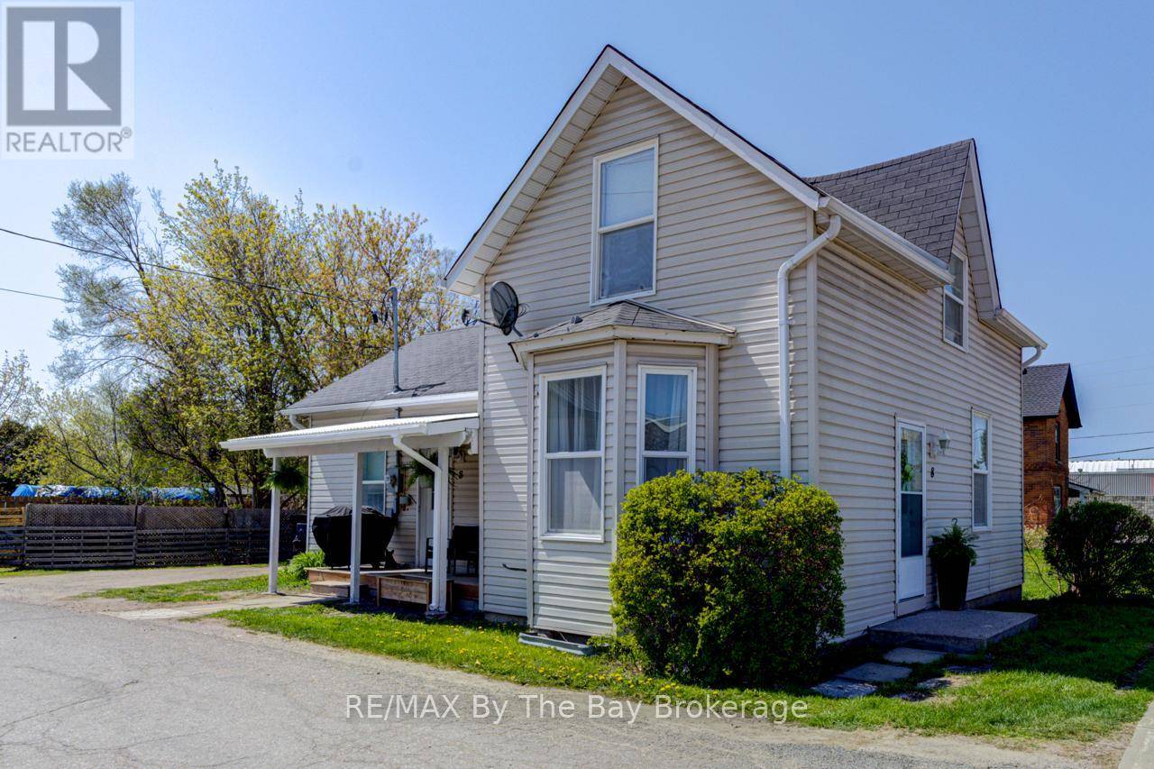 Springwater (elmvale), ON L0L1P0,16 YONGE STREET N