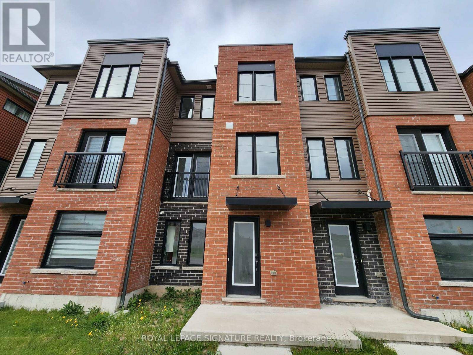Barrie (painswick North), ON L9J0N1,13 FAIRLANE AVENUE