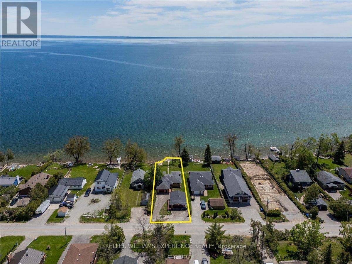 Oro-medonte, ON L0L1T0,2225 LAKESHORE ROAD E