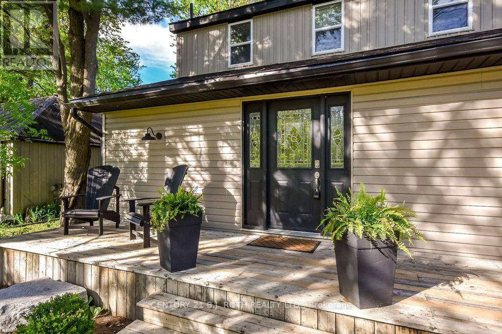 Severn (west Shore), ON L3V6H3,3407 BAYOU ROAD