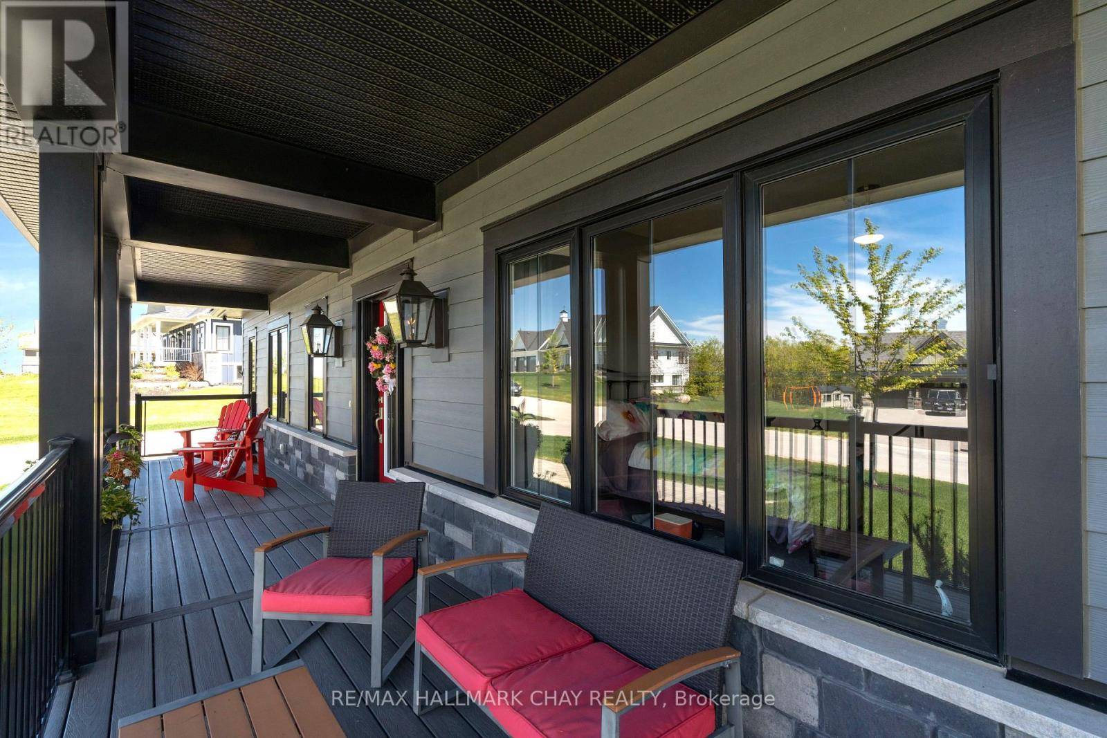 Oro-medonte, ON L0K1E0,43 THOROUGHBRED DRIVE