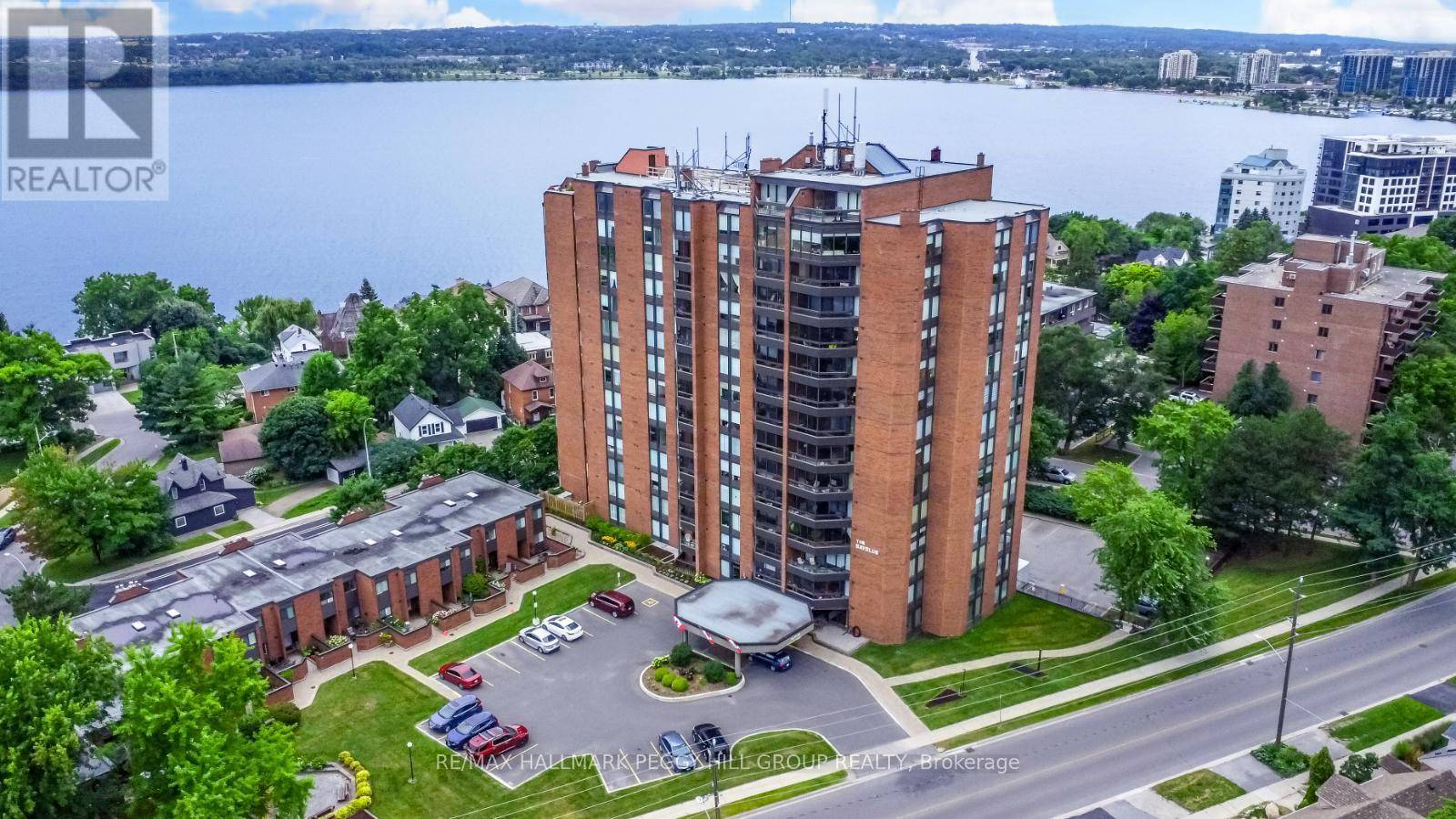 Barrie (city Centre), ON L4M5L6,181 Collier ST #504