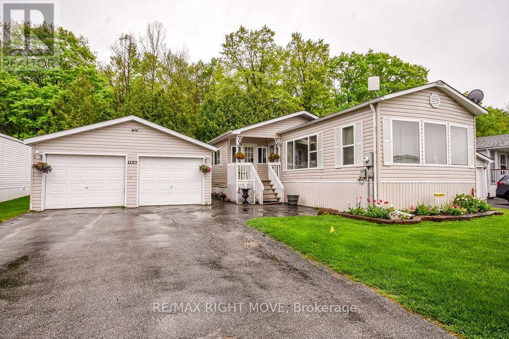 Severn, ON L3V0V4,1407 FOX ROAD