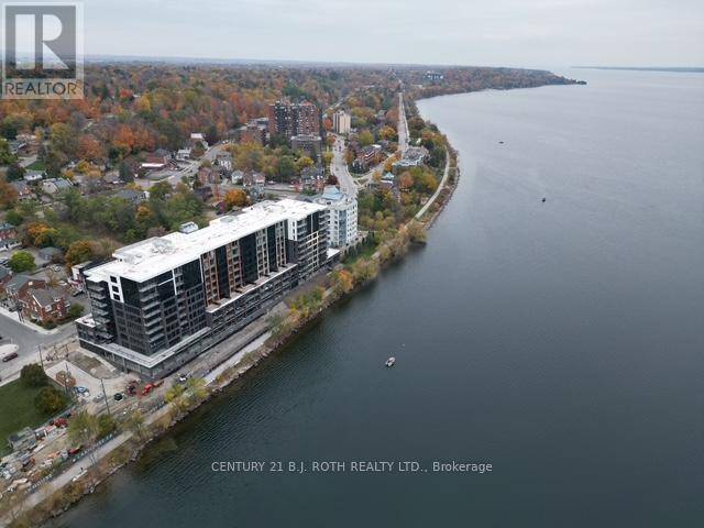Barrie (city Centre), ON L4M1B2,185 Dunlop ST East #301