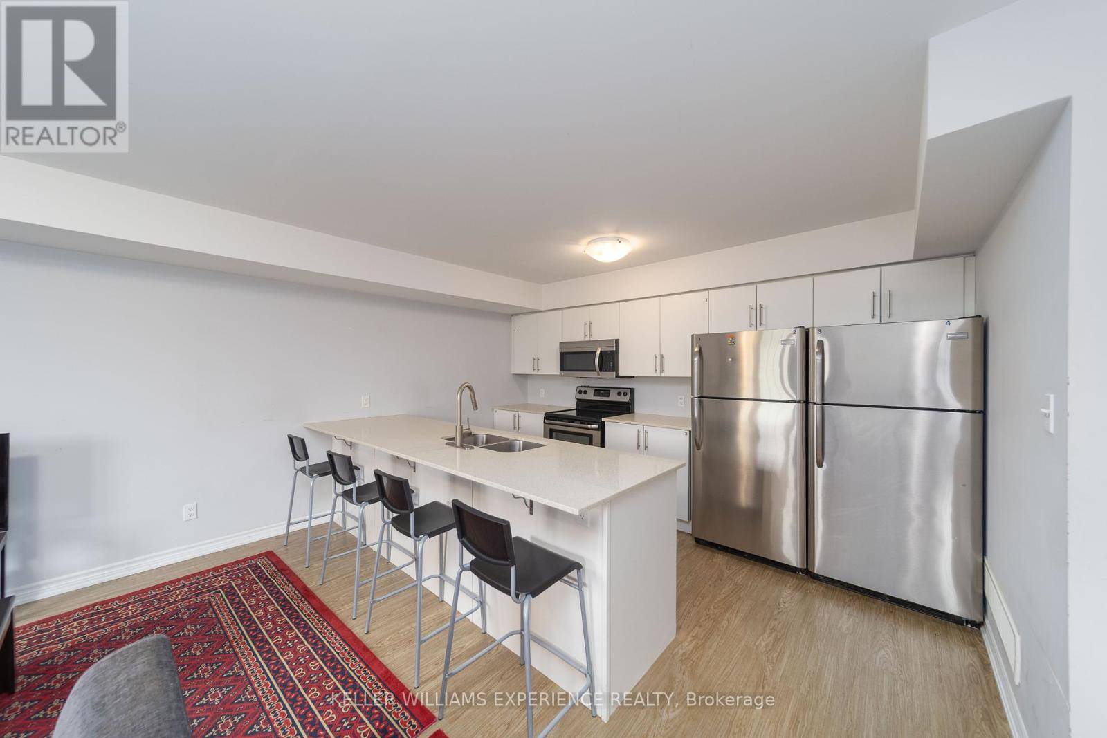 Barrie (grove East), ON L4M7C2,242 Penetanguishene RD #2