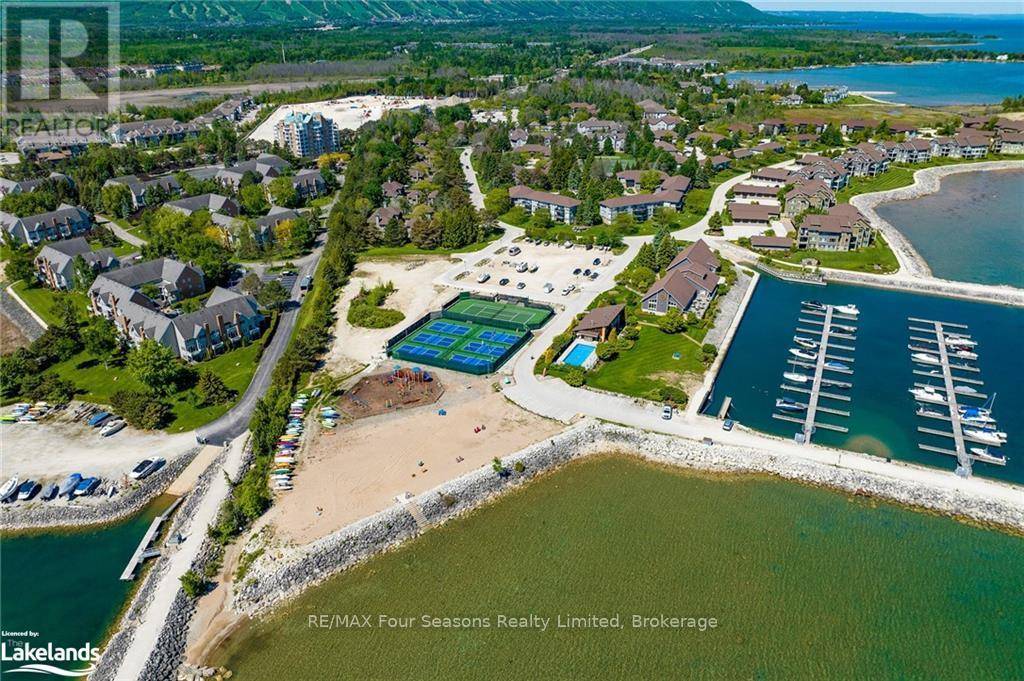 Collingwood, ON L9Y5C7,373 MARINERS WAY