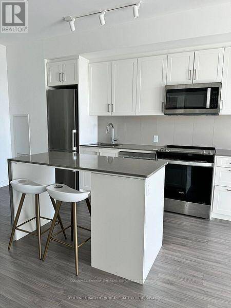 Barrie (painswick South), ON L4N4E8,681 Yonge ST East #402