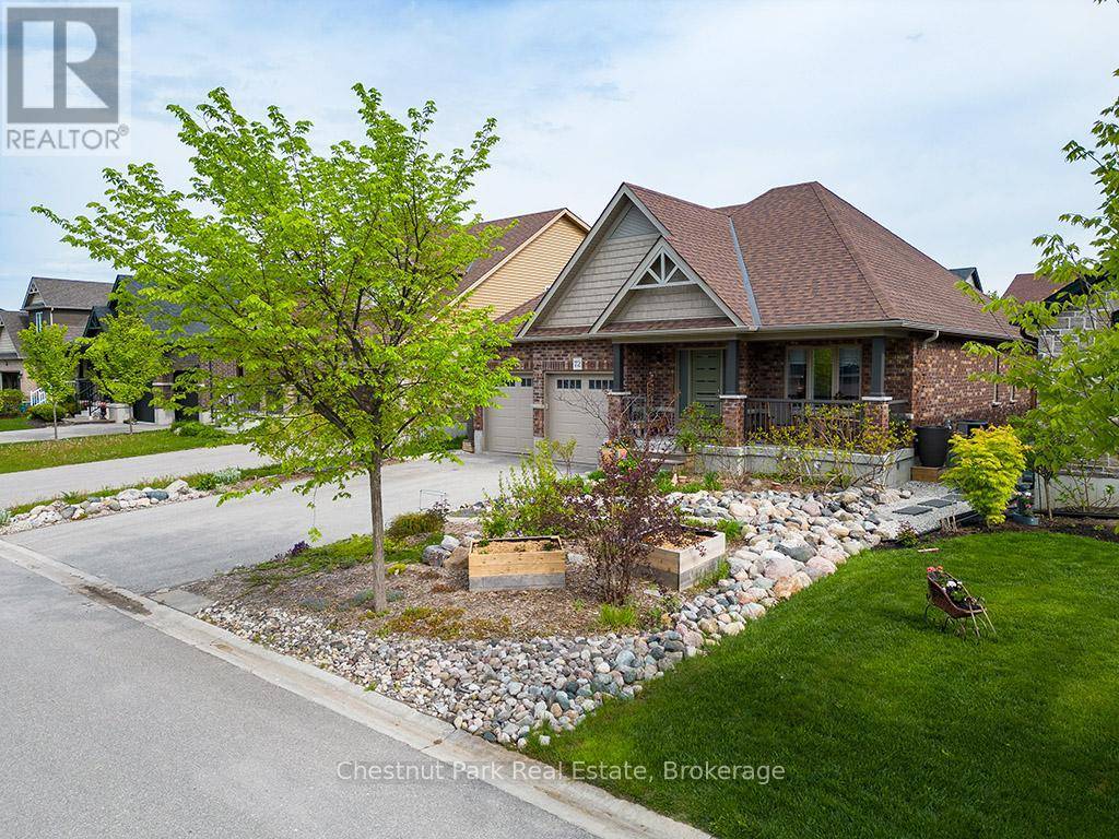 Collingwood, ON L9Y0W7,72 HUGHES STREET