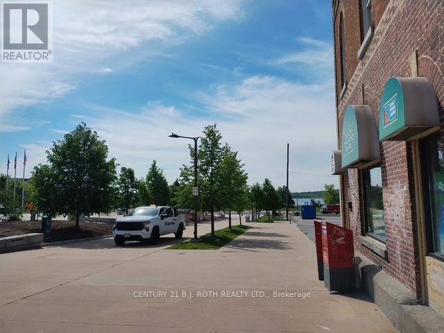 Barrie (city Centre), ON L4M1A7,57-59 DUNLOP STREET E