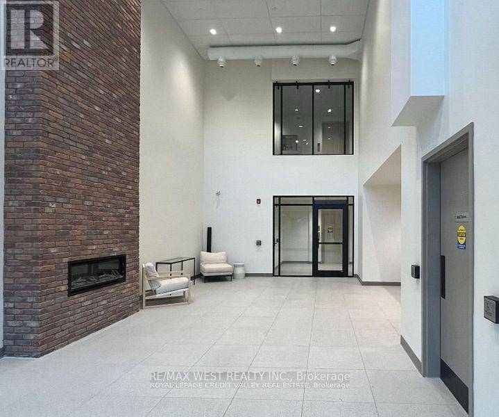 Clearview (creemore), ON L0M1G0,121 Mary ST #313