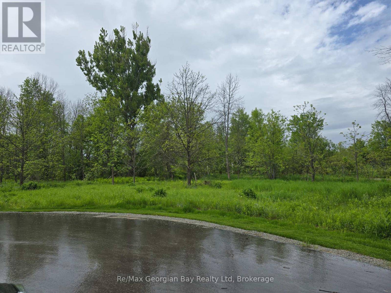 Severn (coldwater), ON L0K1E0,7 REINBIRD STREET W