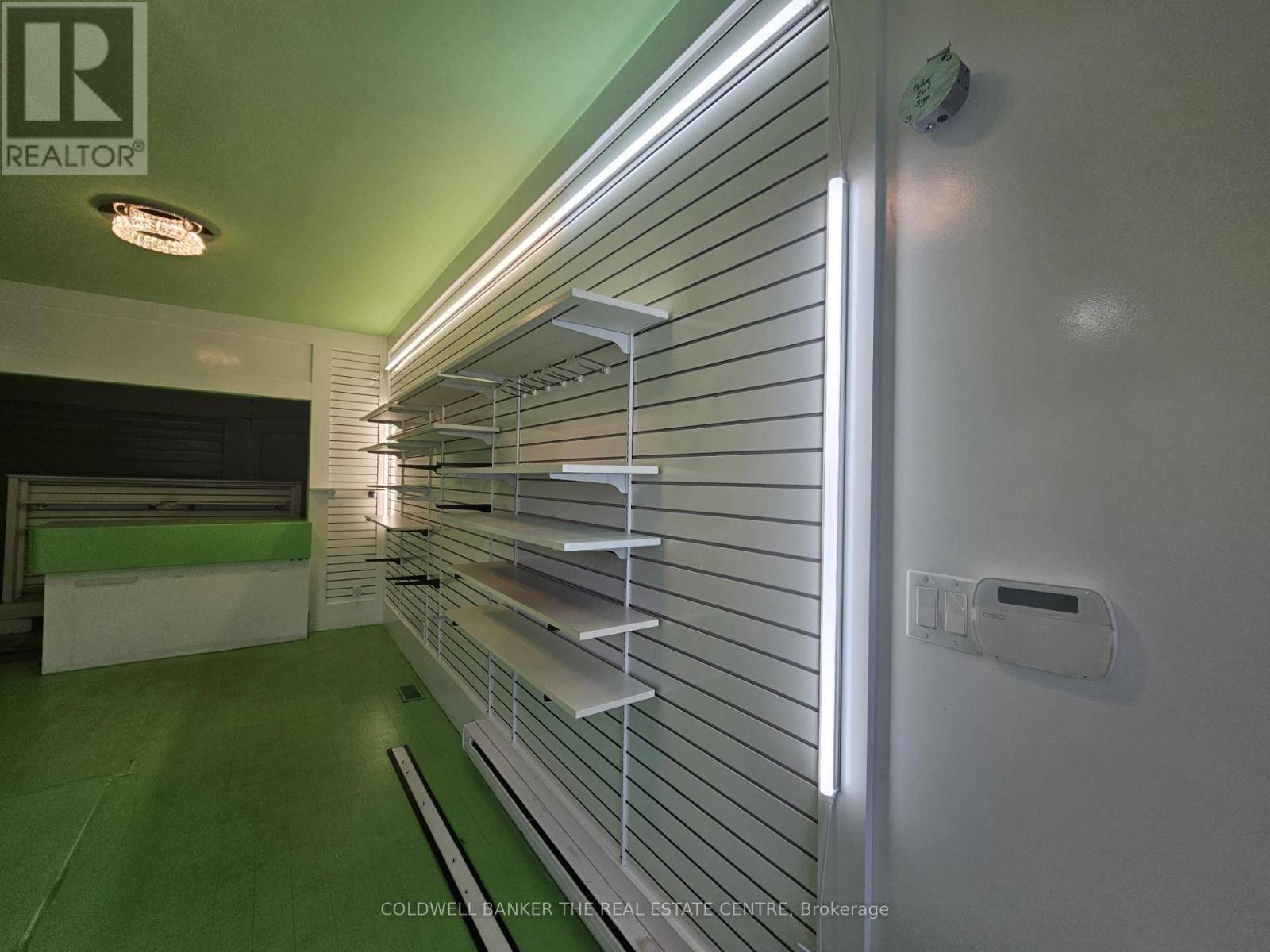 Springwater (hillsdale), ON L0L1V0,4570 Penetanguishene RD #UNIT #4