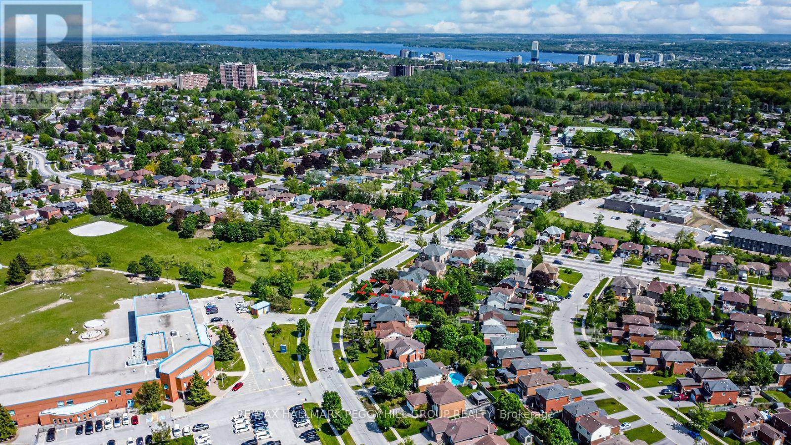 Barrie (west Bayfield), ON L4N7J4,36 FORD STREET