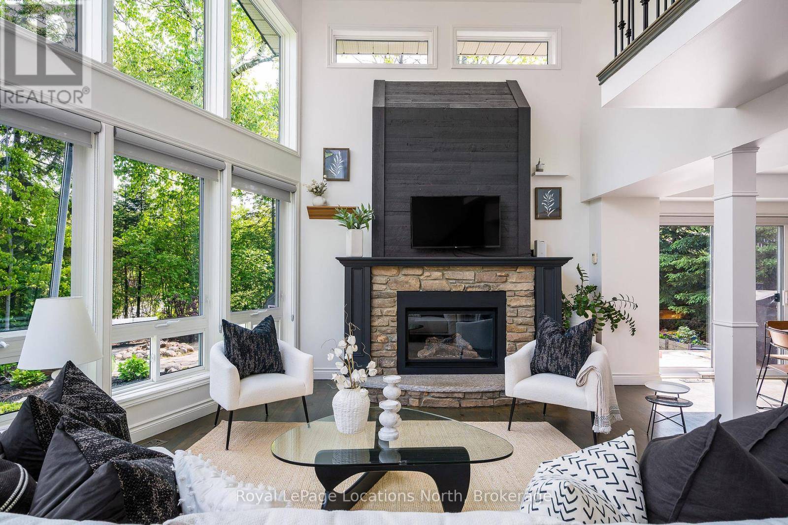 Wasaga Beach, ON L9Z1T3,3 SIMCOE STREET