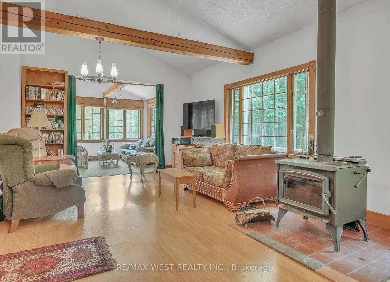 Oro-medonte, ON L0K1E0,741 INGRAM ROAD