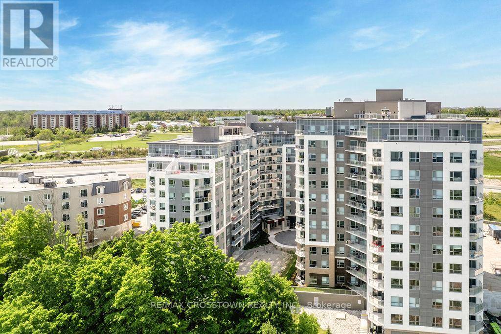Barrie (0 North), ON L4M0L5,58 Lakeside TER #716