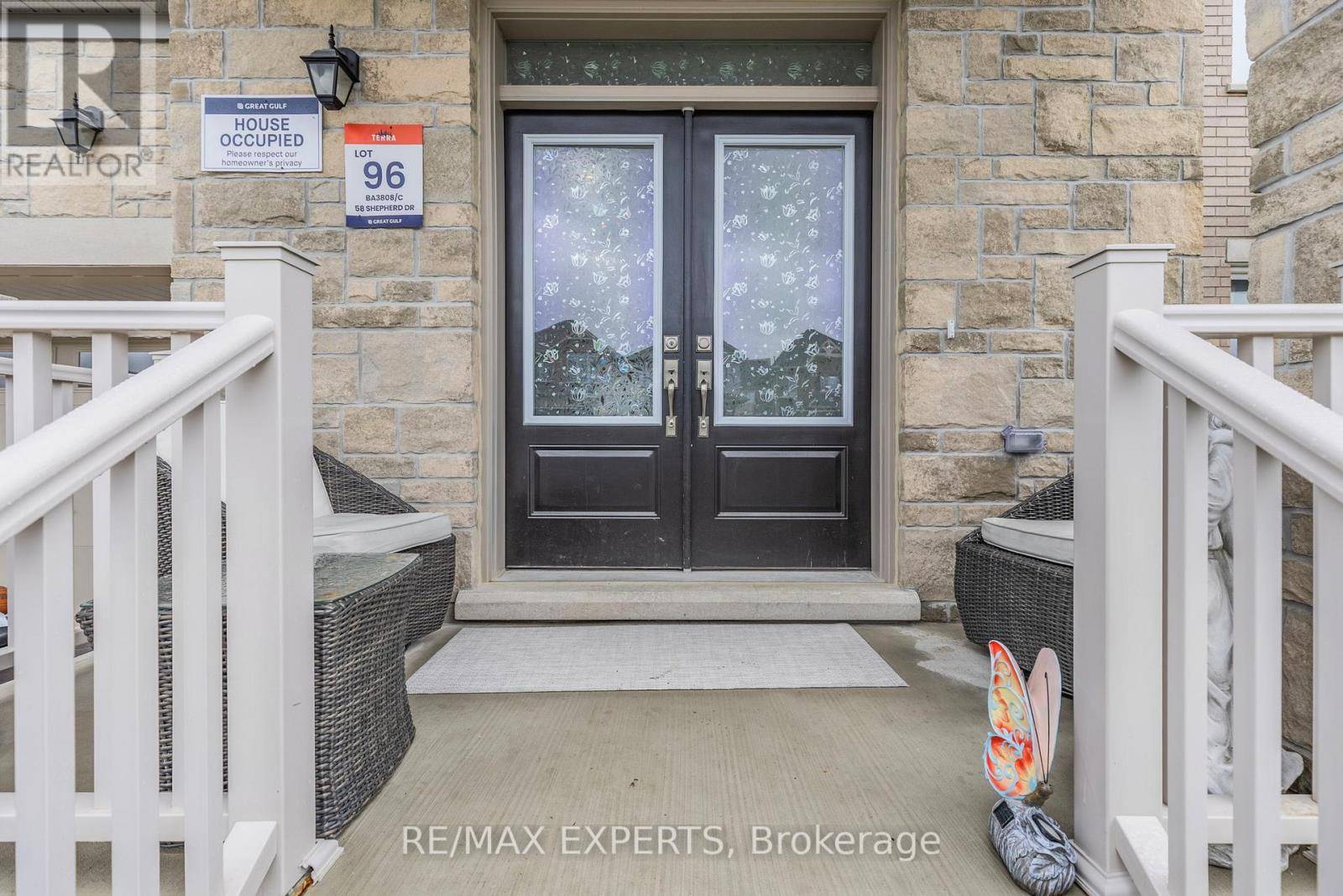 Barrie, ON L9J0P3,58 SHEPHERD DRIVE