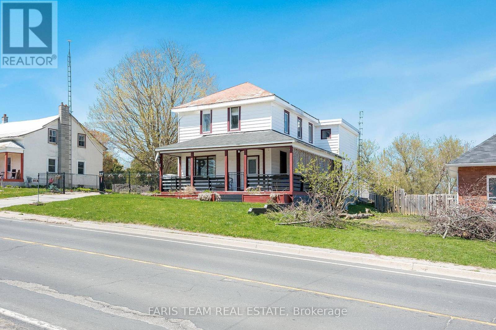 Tiny (lafontaine), ON L9M0H1,326 LAFONTAINE ROAD W
