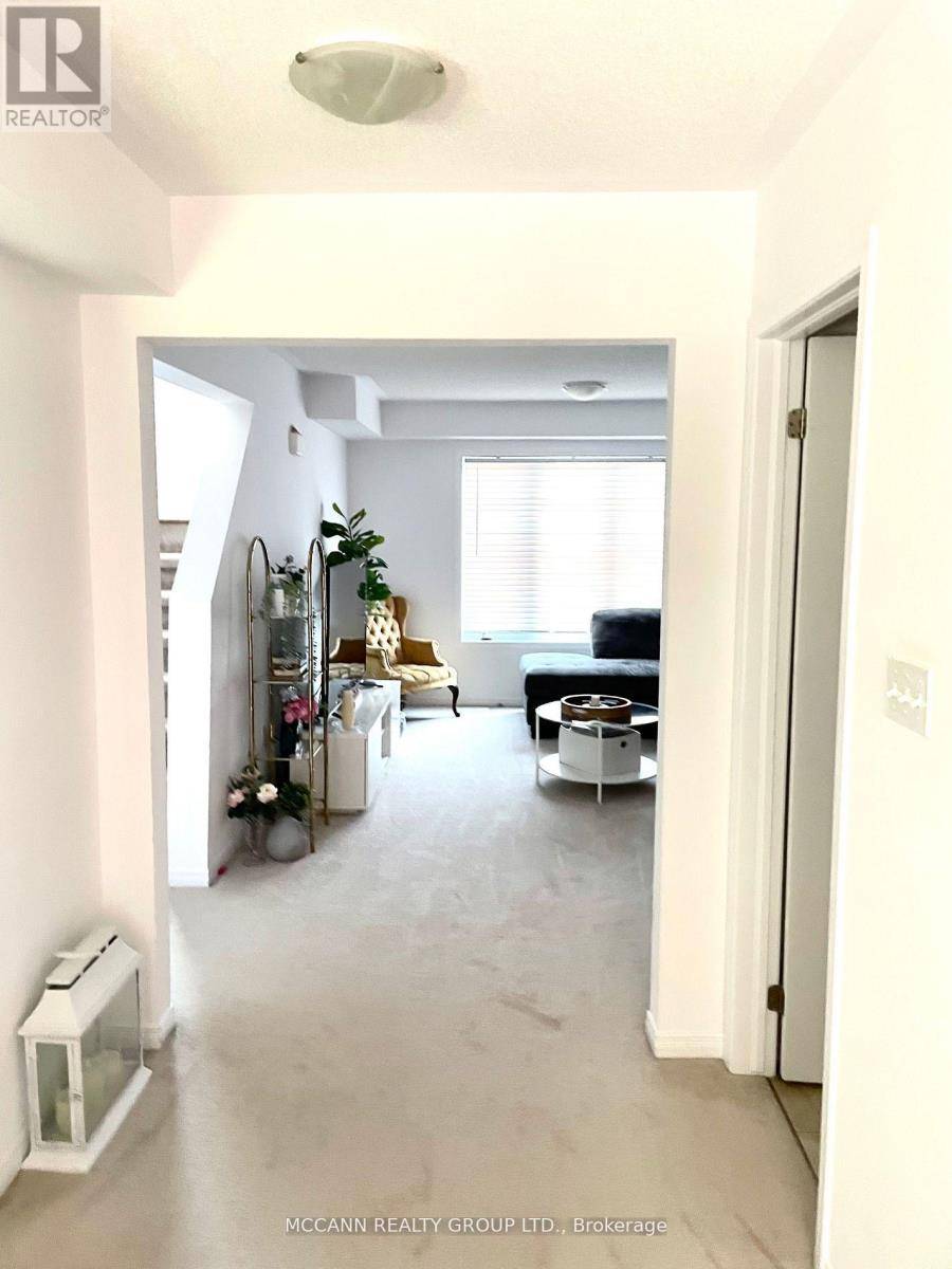Barrie (allandale), ON L4N3J1,79 FRANKS WAY