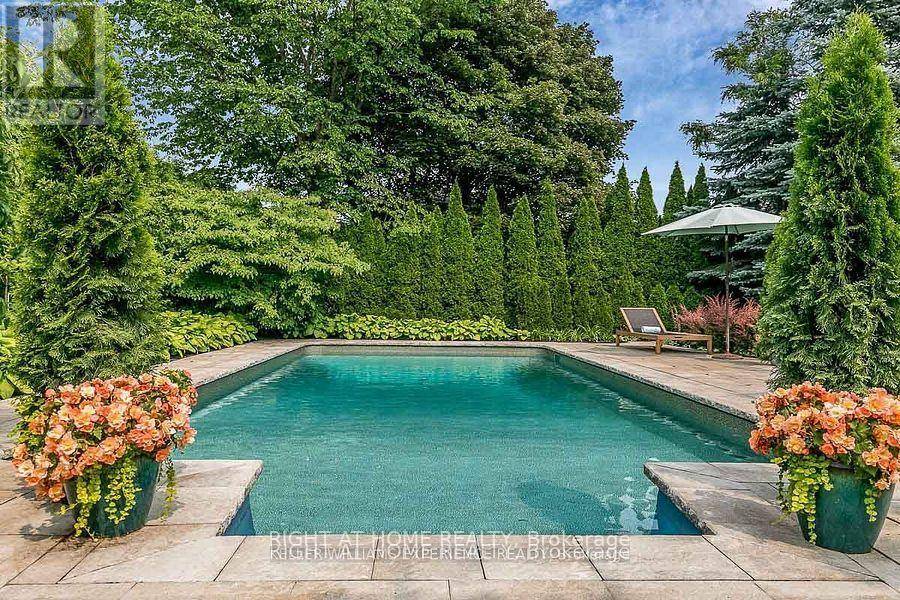 Barrie (codrington), ON L4M4N6,127 PUGET STREET
