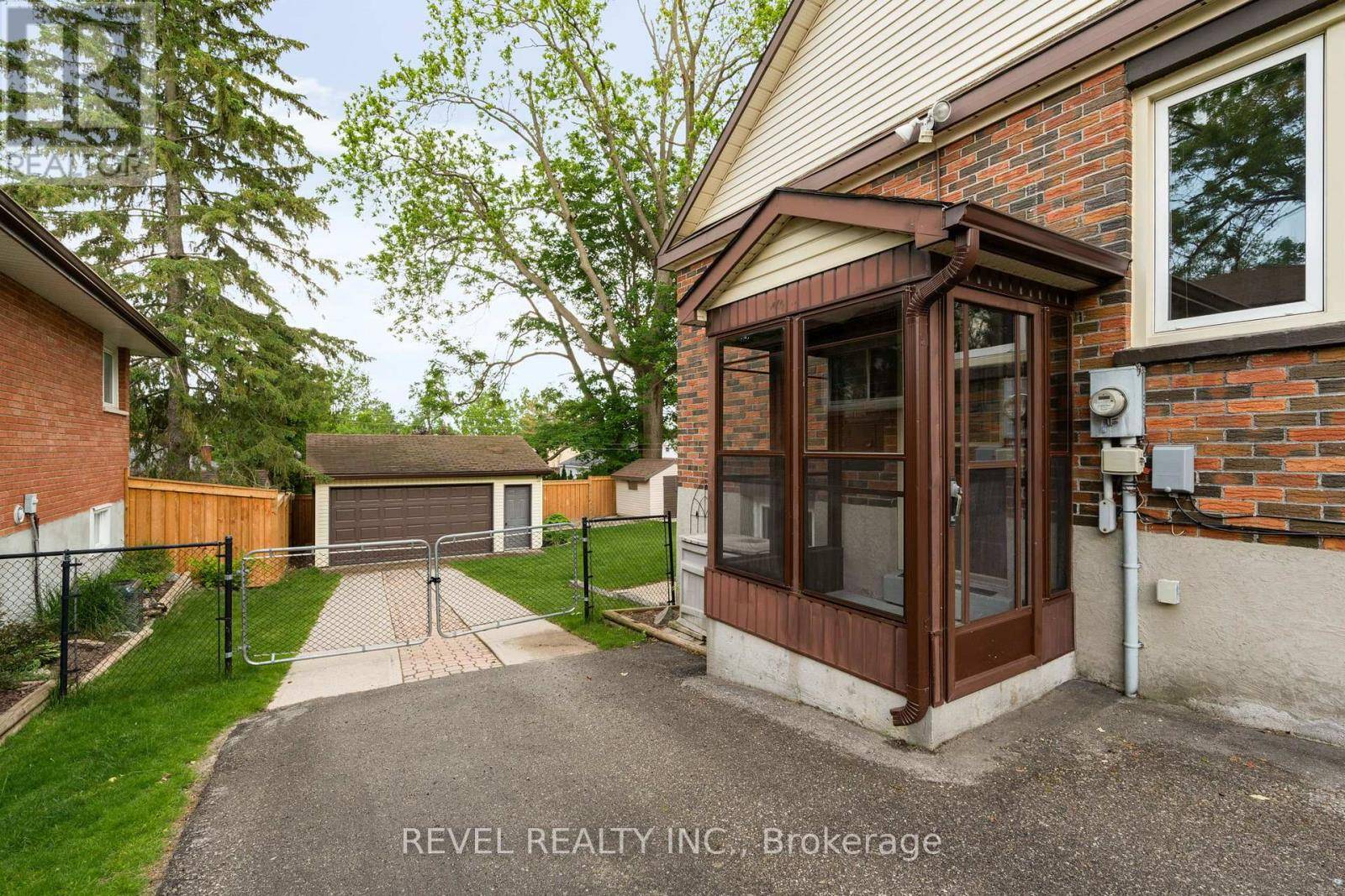 Barrie (wellington), ON L4M2S1,11 NORTH STREET