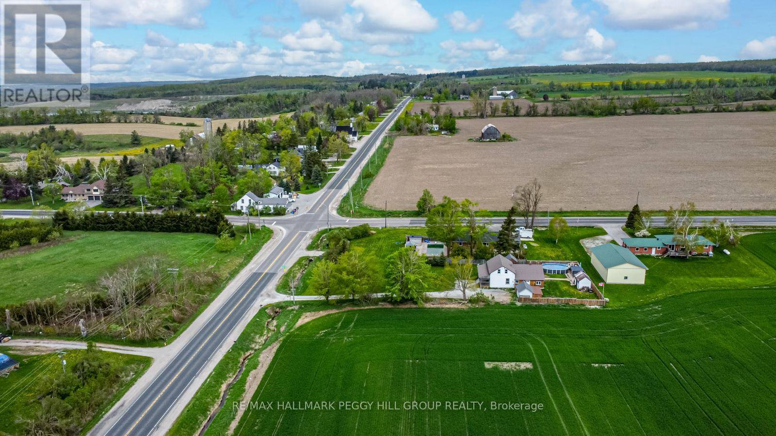 Oro-medonte, ON L4M4Y8,1601 PENETANGUISHENE ROAD