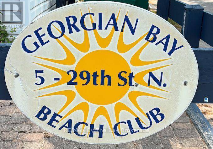 Wasaga Beach, ON L9Z2E1,5 29th ST North #3