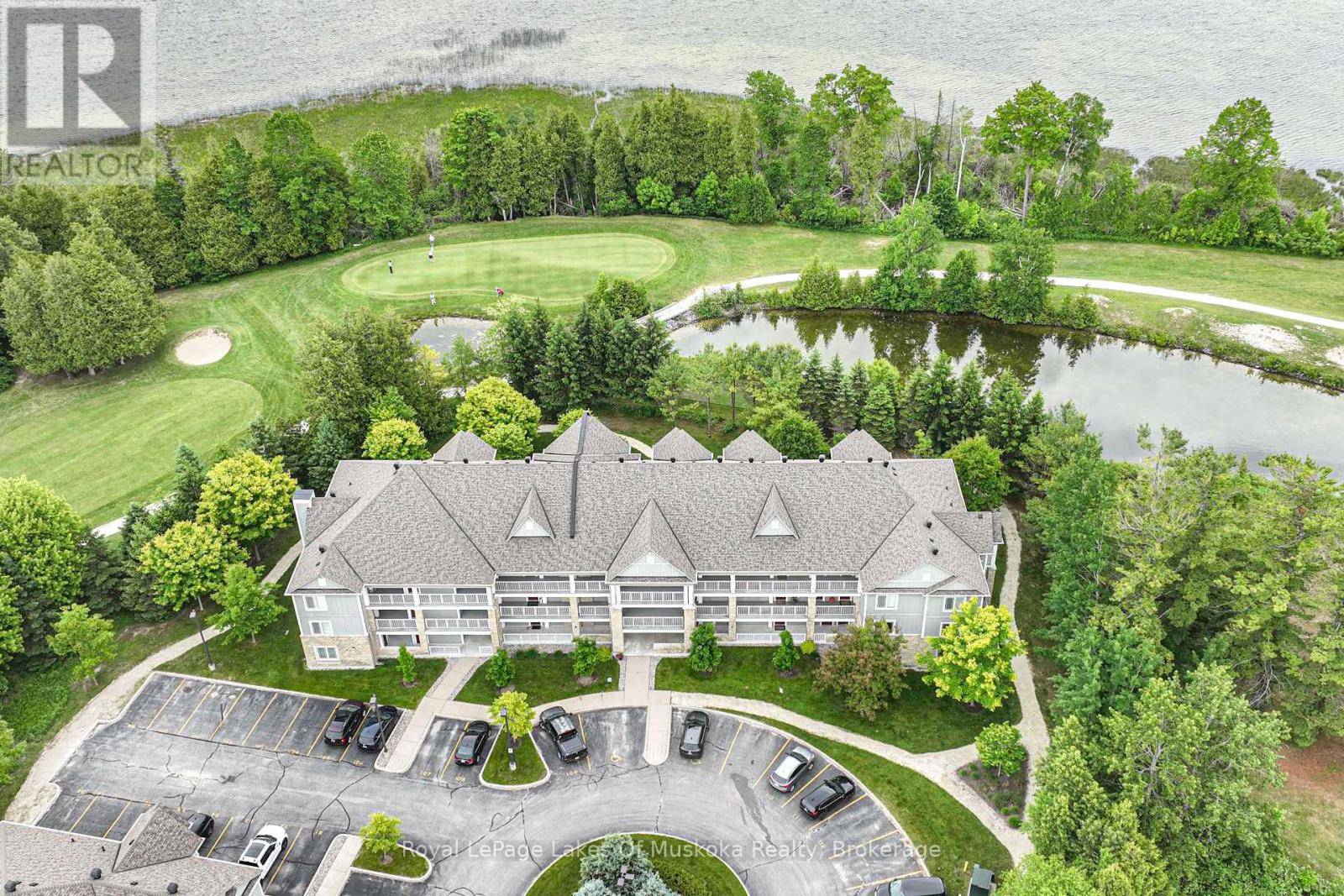 Wasaga Beach, ON L9Z0C5,60 Mulligan LN #318