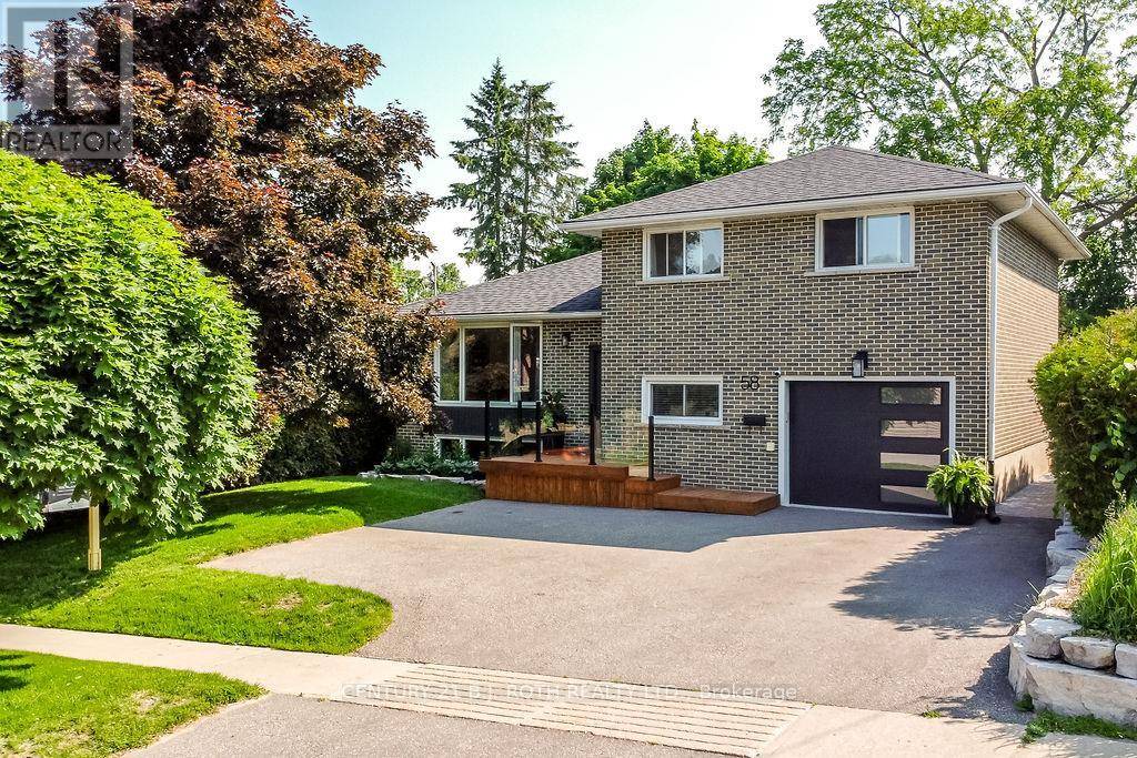 Barrie (wellington), ON L4M2L3,58 MARION CRESCENT