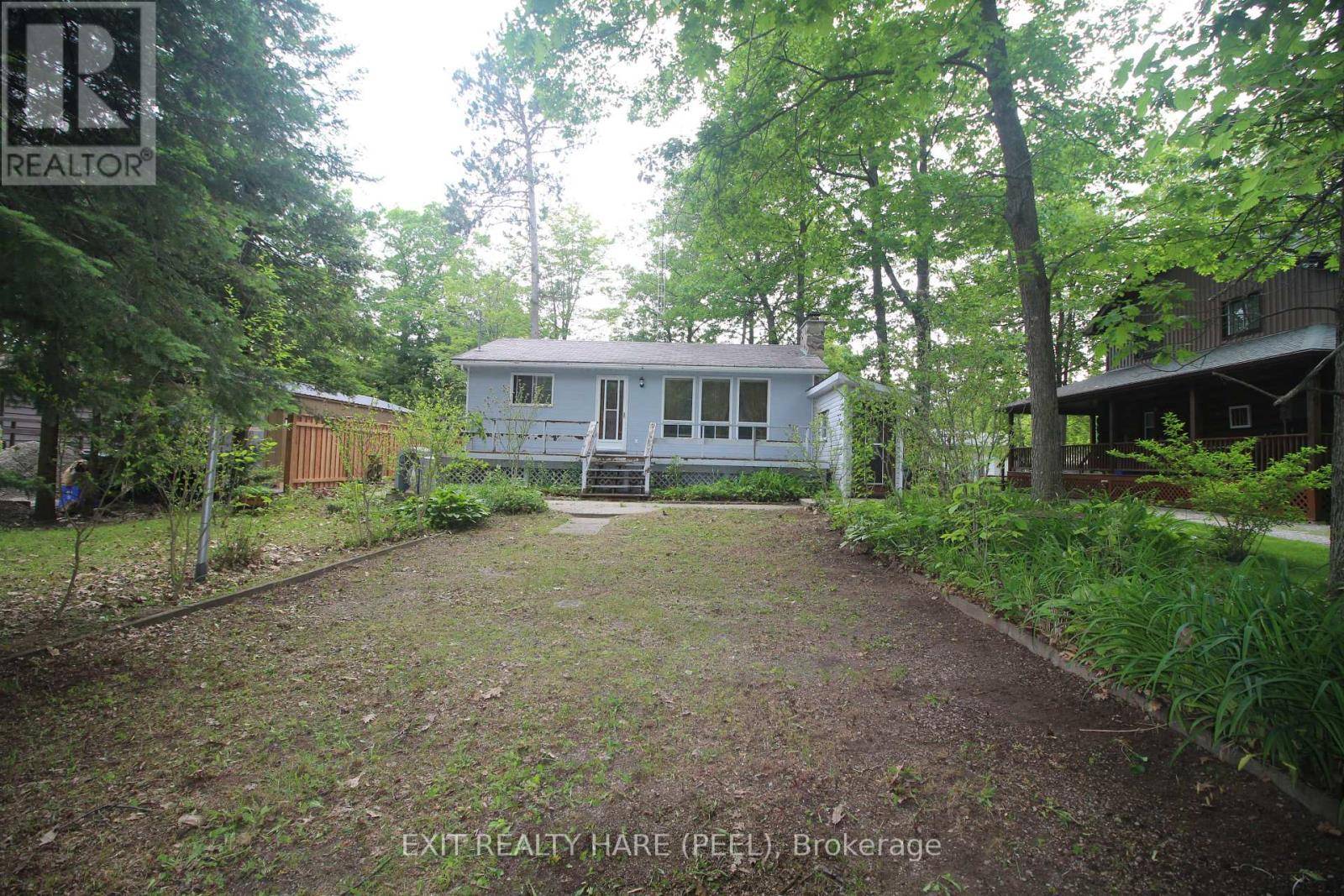 Tiny, ON L0L2J0,126 WOODWARD DRIVE