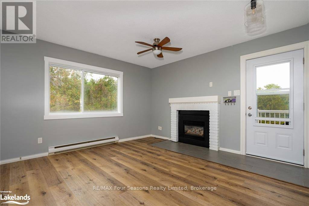Collingwood, ON L9Y5B5,21 Dawson DR #73