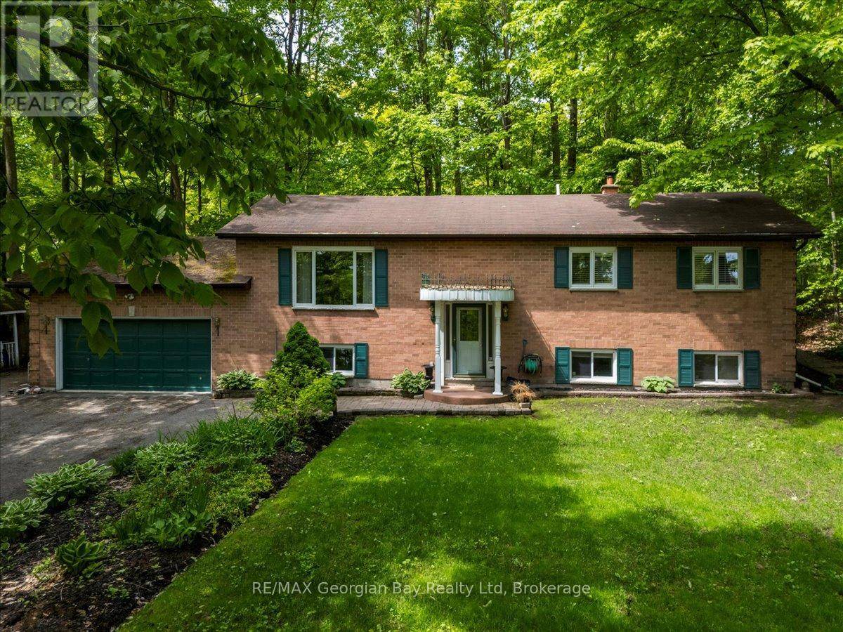 Tiny, ON L9M1R2,31 LAKEVIEW CRESCENT