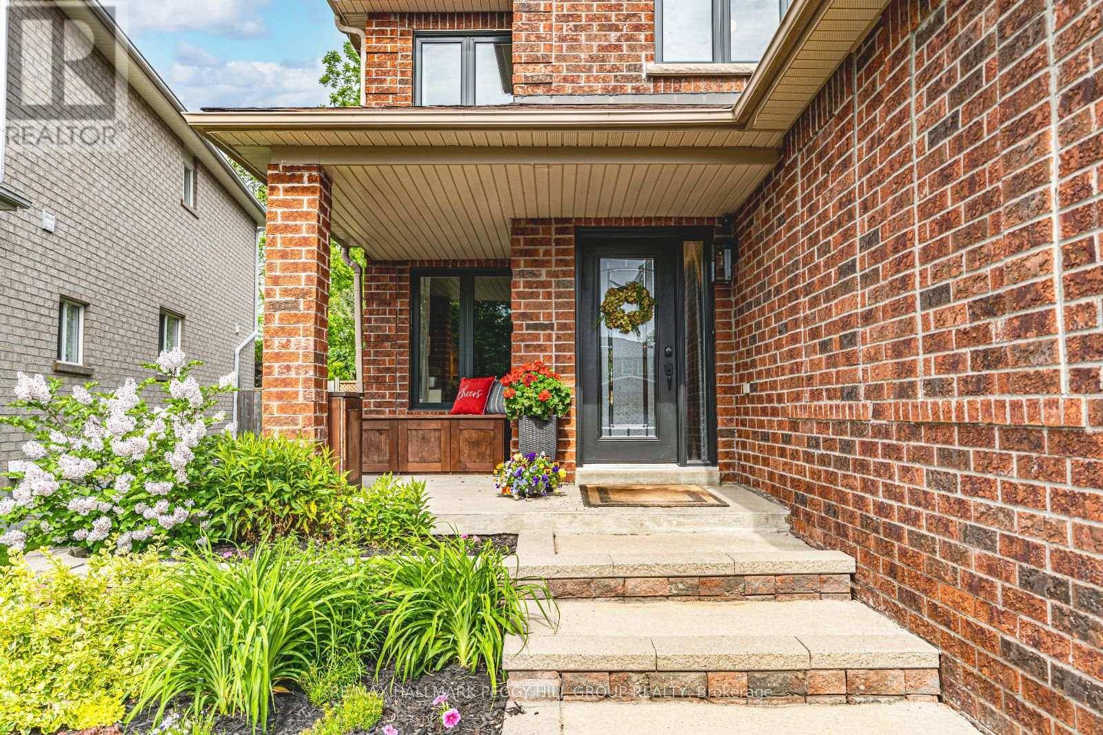 Barrie (holly), ON L4N8R1,70 GIRDWOOD DRIVE