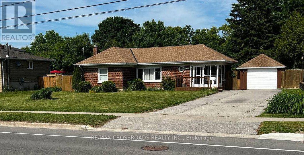 Barrie (allandale Heights), ON L4N3P3,105 BAYVIEW DRIVE