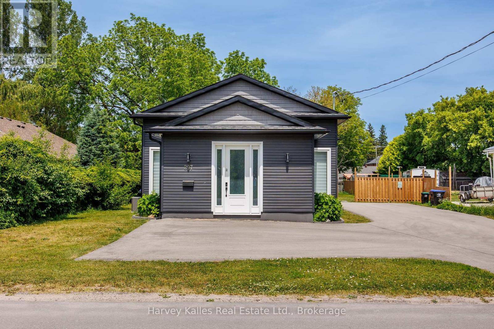 Collingwood, ON L9Y2B2,297 Seventh ST #Unit B