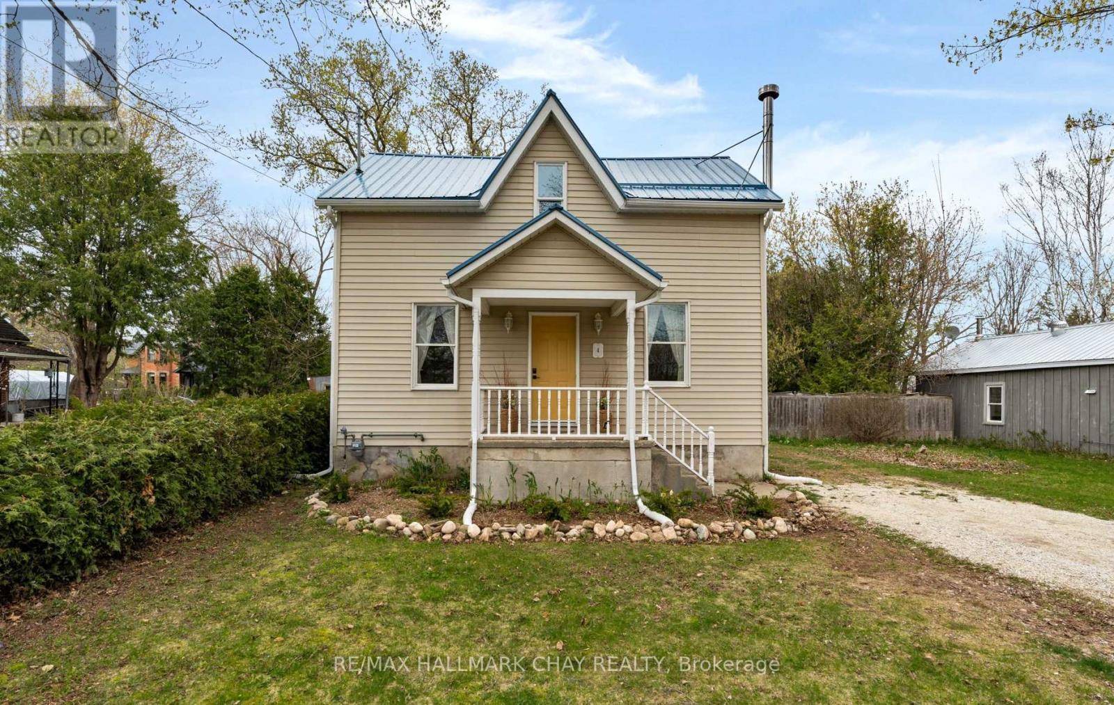 Clearview (creemore), ON L0M1G0,4 WELLINGTON STREET E