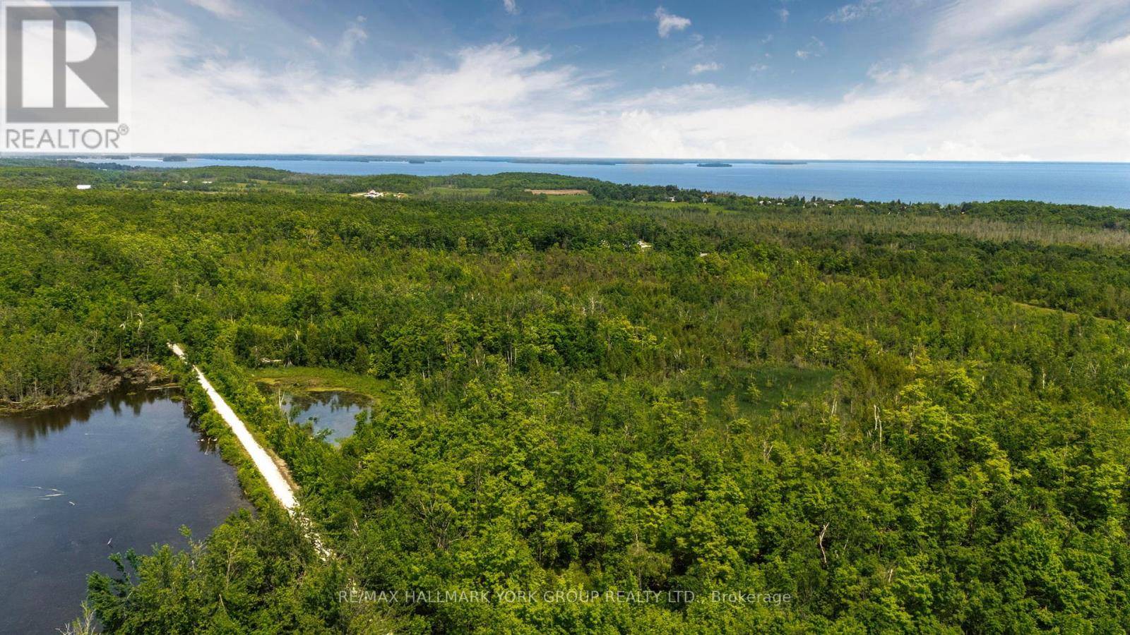 Oro-medonte, ON L3V6H1,600 14TH LINE SOUTH